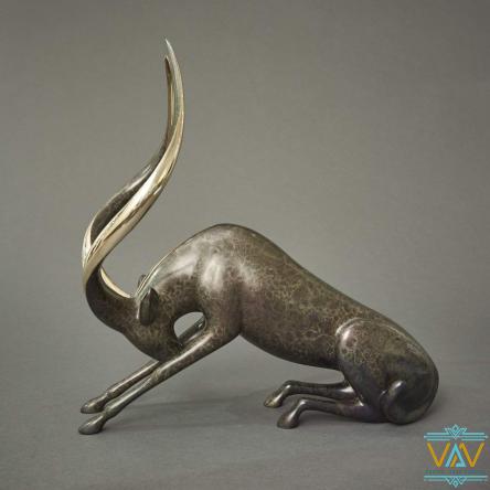 Gazelle statue woodturning production