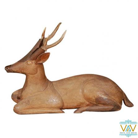 is Gazelle statue woodturning handmade?